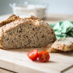 Buttermilchbrot mit Haferflocken