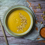 Erdnuss-Linsensuppe