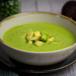 Avocado-Erbsen-Suppe