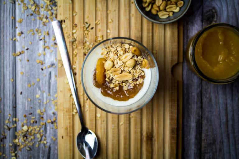 Grieß Dessert mit Aprikosenmousse - Momentgenuss