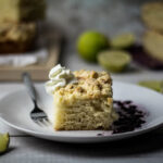 Veganer Zitronenkuchen mit Streusel