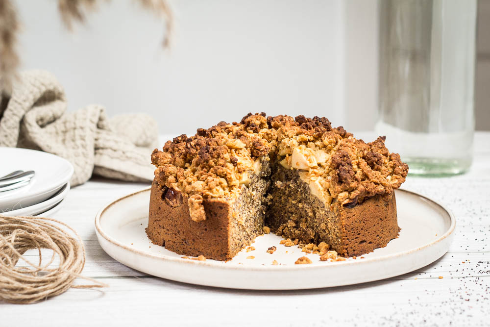 Saftiger Apfel-Mohn-Kuchen