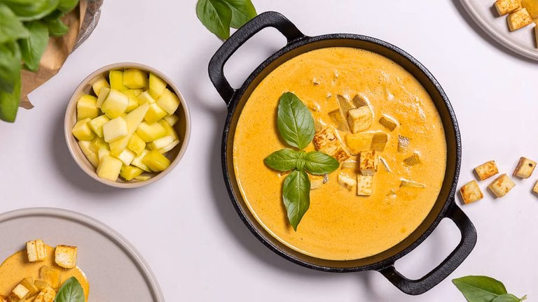 Cremiges Mango Curry mit Tofu